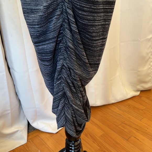 Liz Lange Maternity Dress SIZE XL - Picture 7 of 11